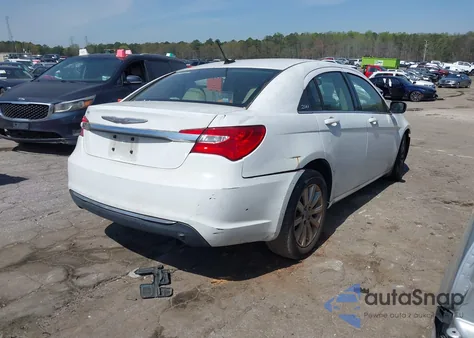 2013 Chrysler 200 Touring из США, поврежденный, VIN 1C3CCBBB9DN739265